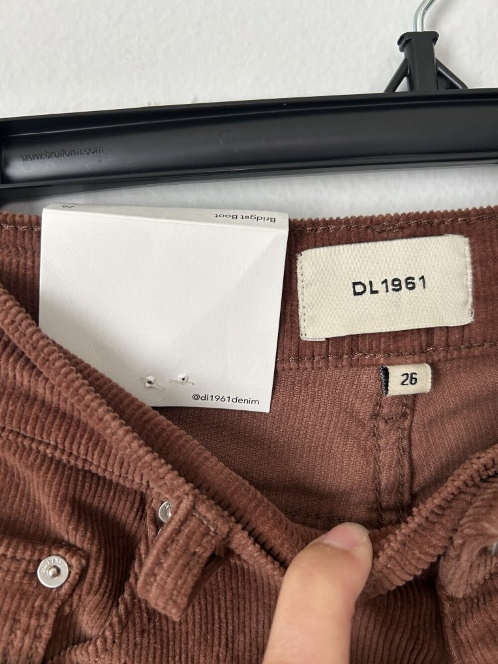 DL1961 Bridget Boot Corduroy Crop Jeans Terracotta Size 26 NWT - Picture 3 of 13